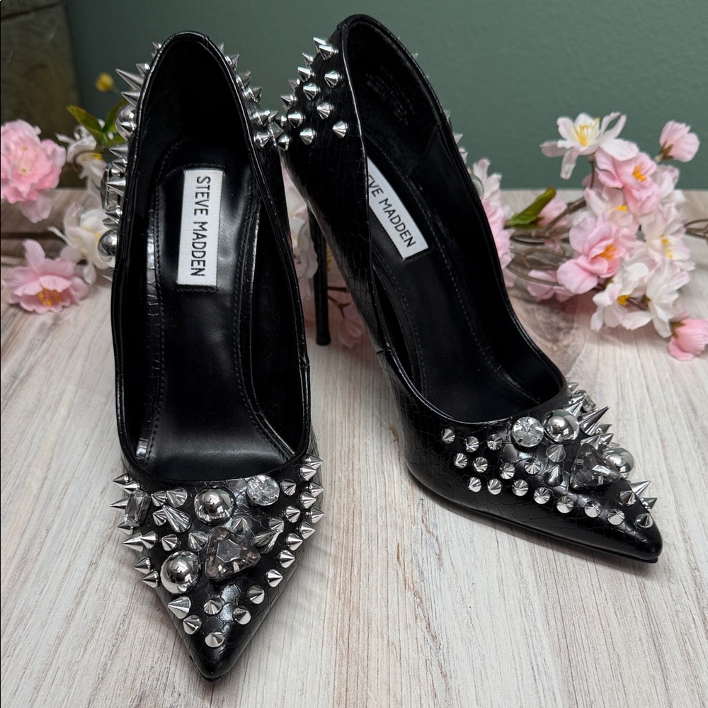Steve Madden - Veronicka Black Heels with Silver Studs